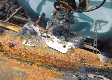 1992 Ford Mustang Lx из США, поврежденный, VIN 1FACP44E2NF143953